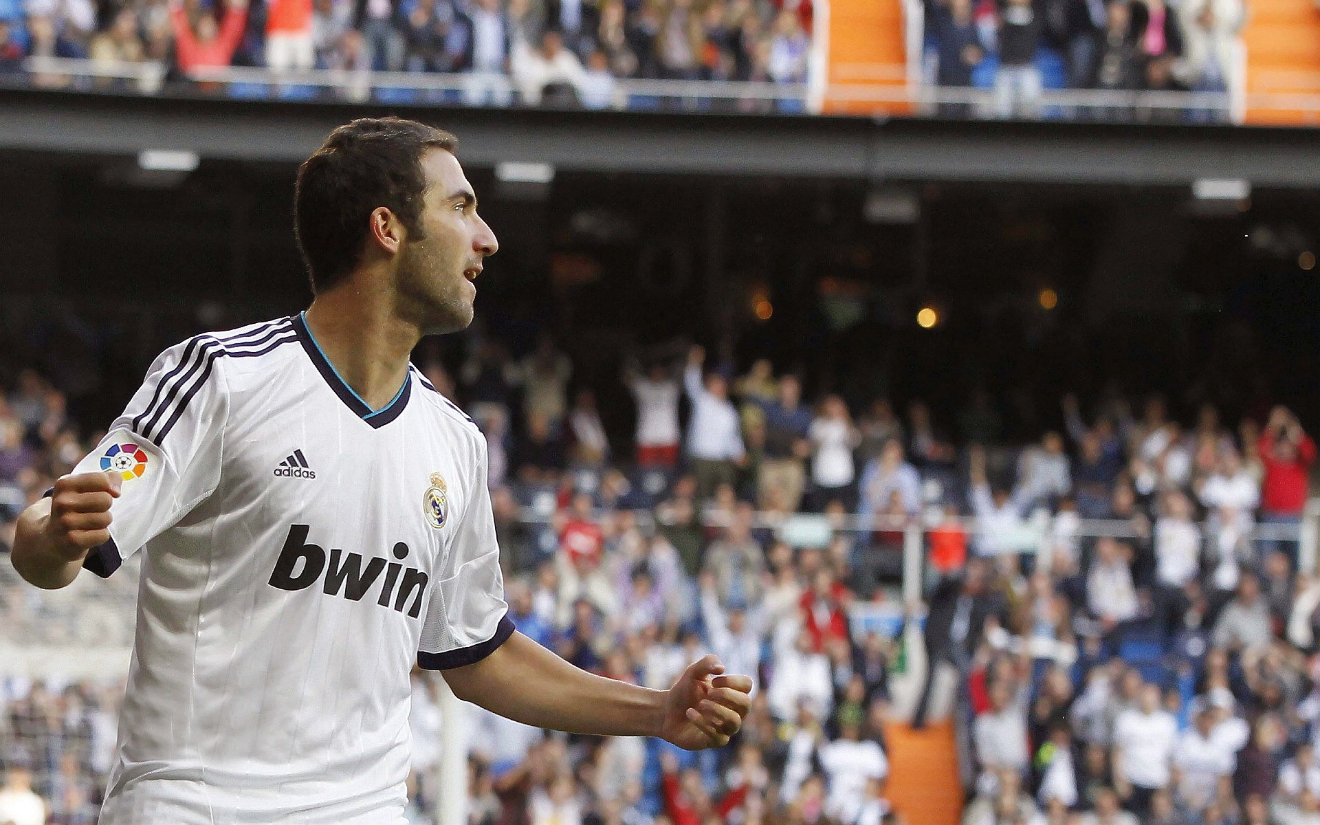 英超激战不止：胜负由你把控！，英超有多激烈