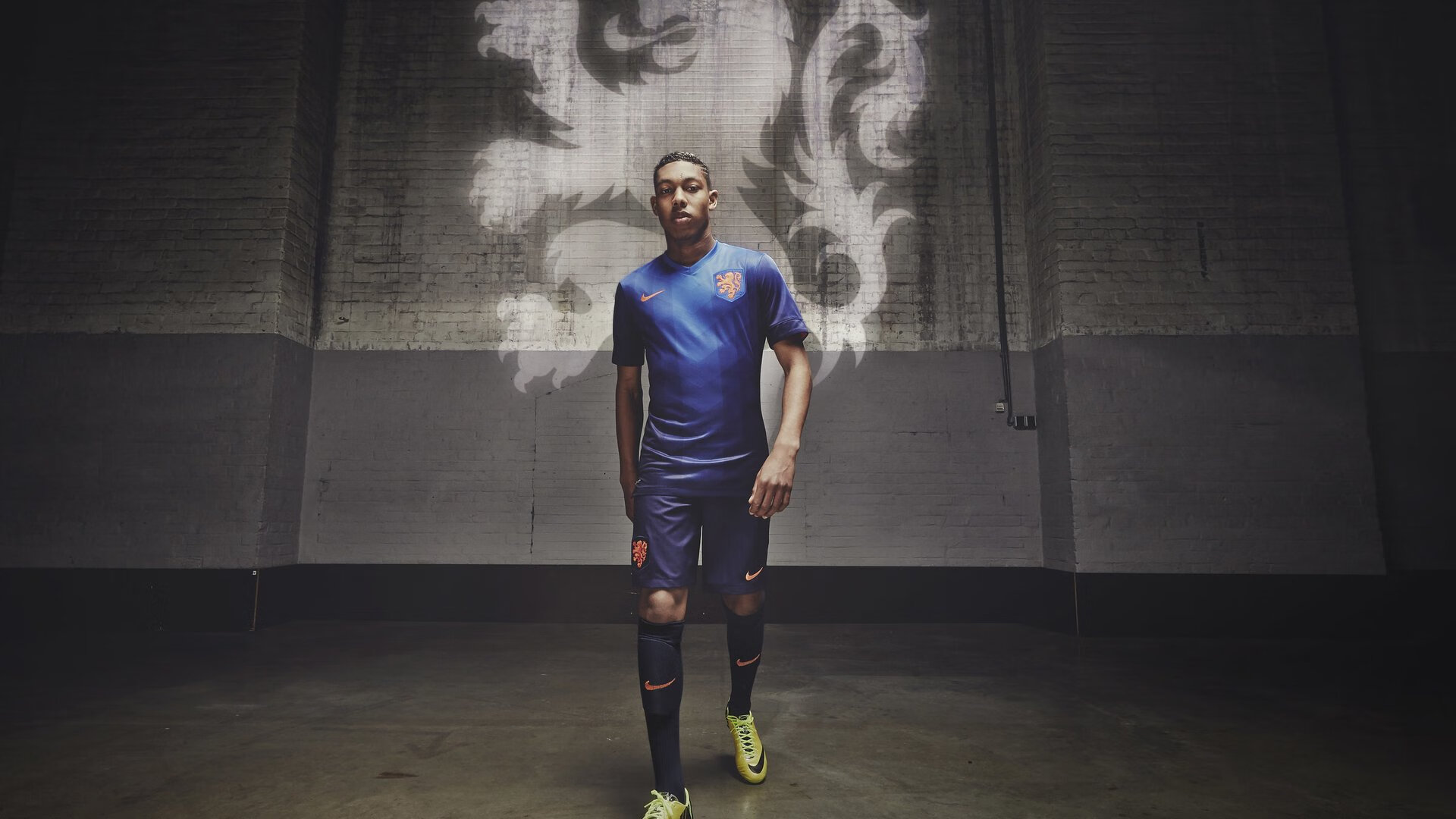 开云体育在线入口-英超争冠激战：悬念不断，精彩纷呈！，英超锦集